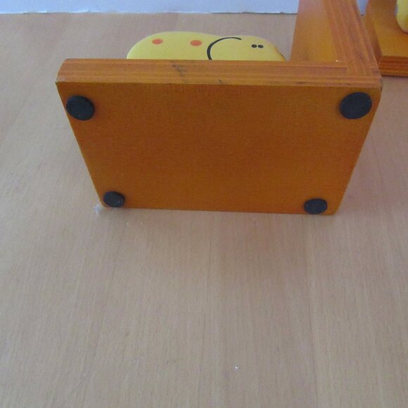 Ceramic elephant wood bookends - library decor - childs room - yellow elephants - Picture 7 of 7